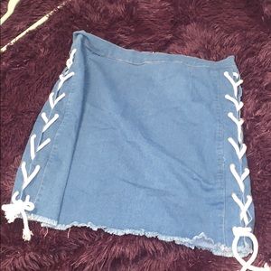 Lace up denim skirt